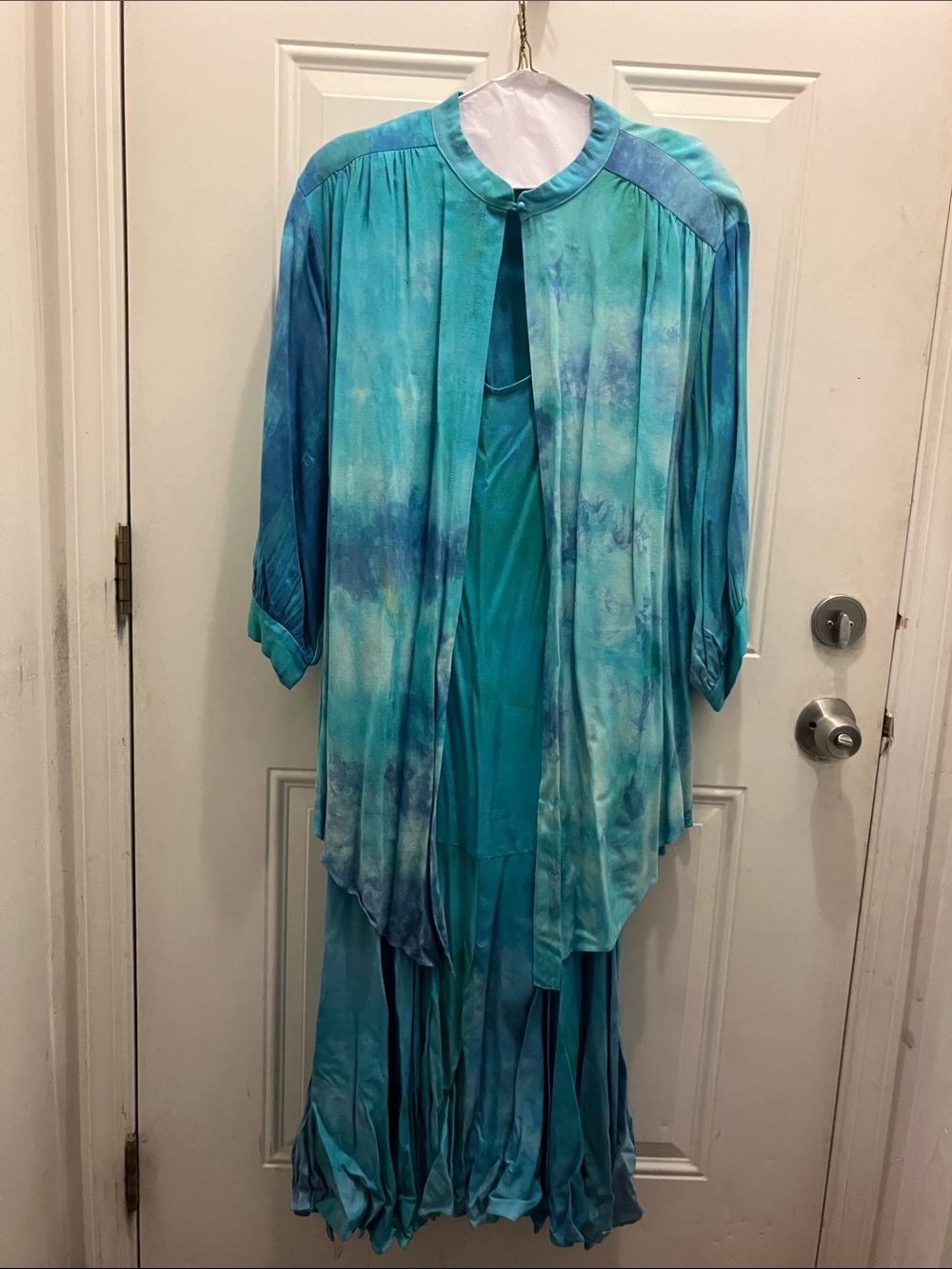 Relaxed Tie-Dye dress/jacketr in Turquoise